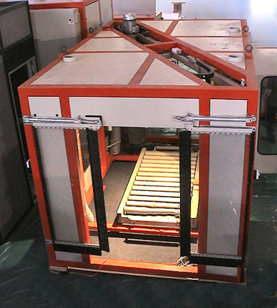 Photo of a QSP 1600 full CNC edge stack sander